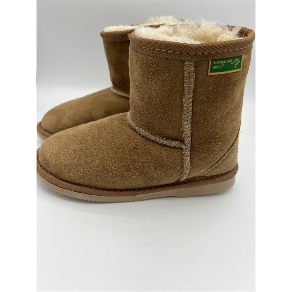 Vintage Merino Craft UGG Boots Chestnut Sheepskin Kids Size 11 / Youth 4-5